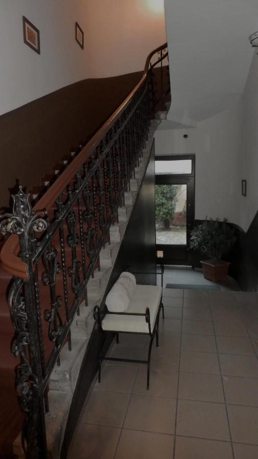 Caesar Panzio Hotell Pápa Exteriör bild